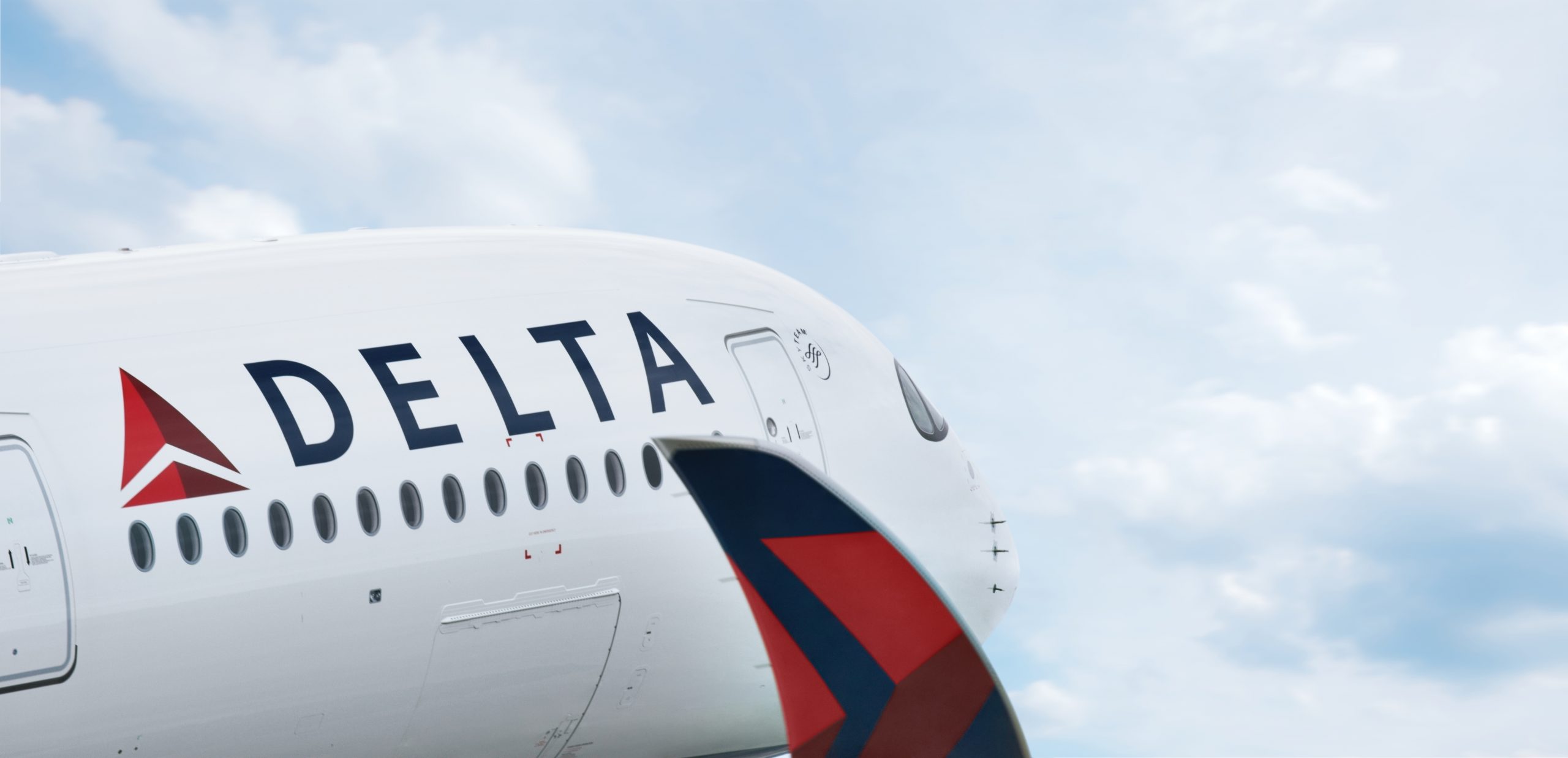 Avión Delta